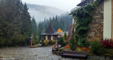 Де відпочити восени в Україні